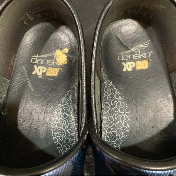 DANSKO XP 2.0 Denim Patent Leather Nursing Clogs Size 39 US Size 9 - Picture 8 of 9